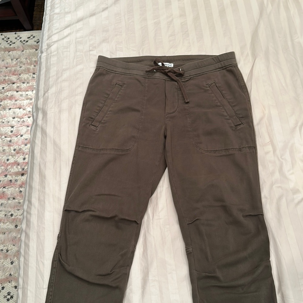 JAMES PERSE Ladies size 1 Dark Green Pants Soft Drape Taper leg